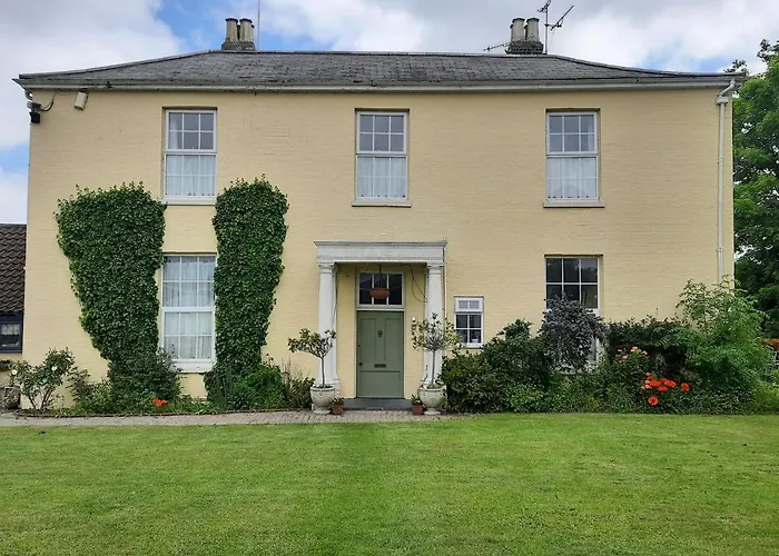 Self Contained Apartment In Winterton Hall